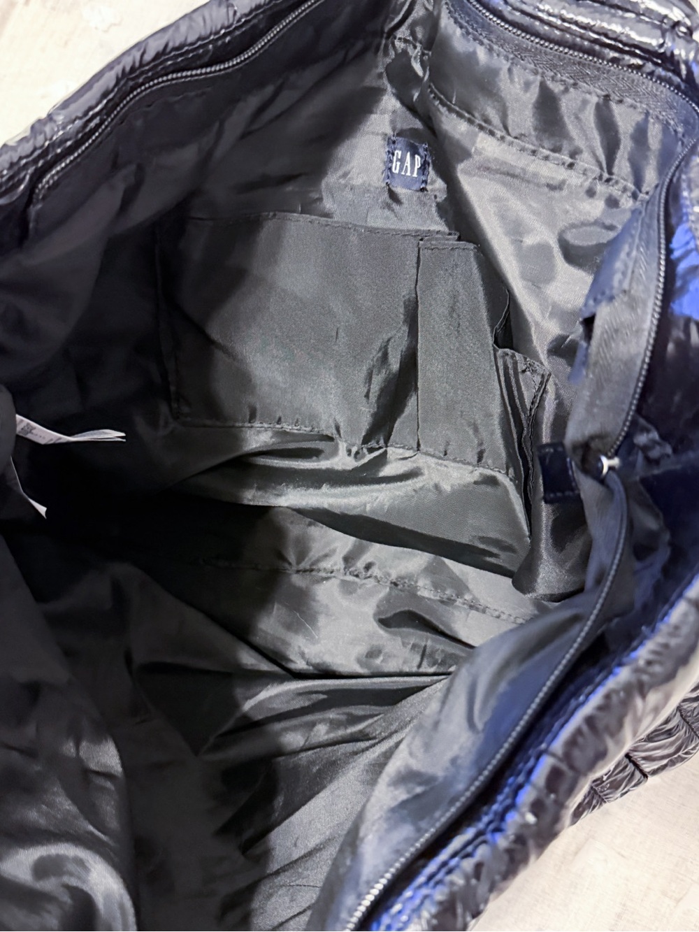 New! Gap puffer tote bag - Picture 2 of 5